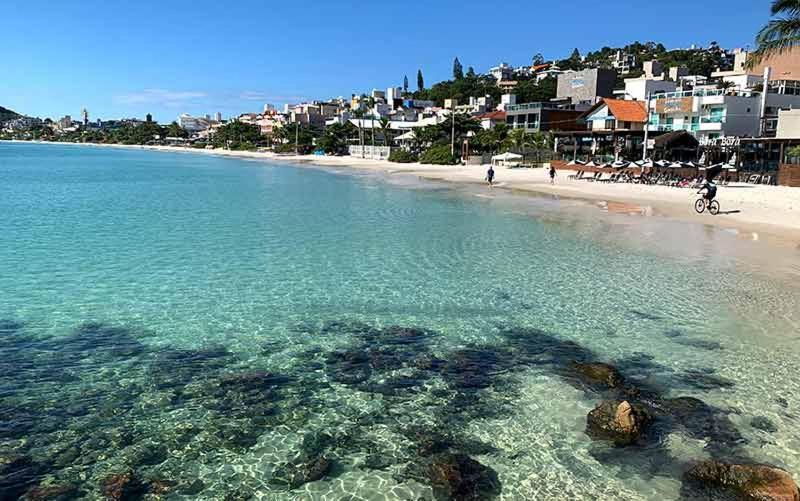 Apartamento Inteiro 3 Quartos No Condominio Solar Das Bromelias Bombinhas Dış mekan fotoğraf